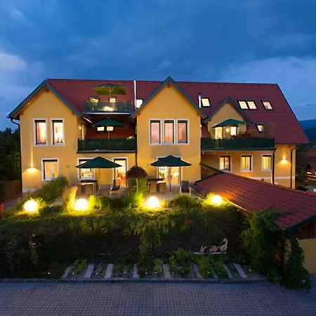 Aparthotel Komfort Zirbenland - Adults Only - No Dogs Weisskirchen in Steiermark