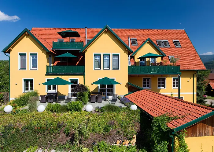 Komfort Zirbenland - Adults Only - No Dogs Aparthotel 4*